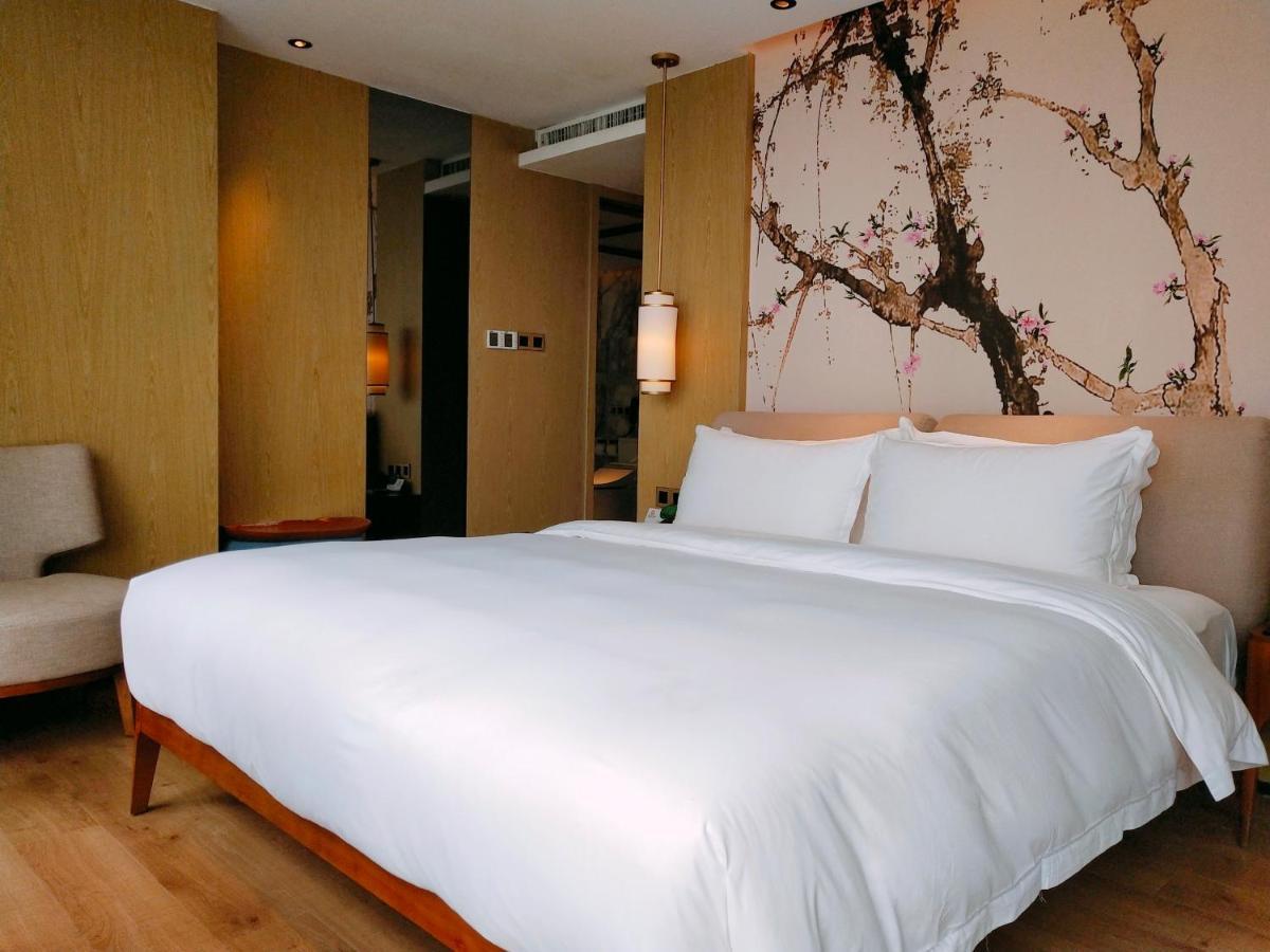 Howard Johnson Riverview Hotel Quảng Châu Ngoại thất bức ảnh
