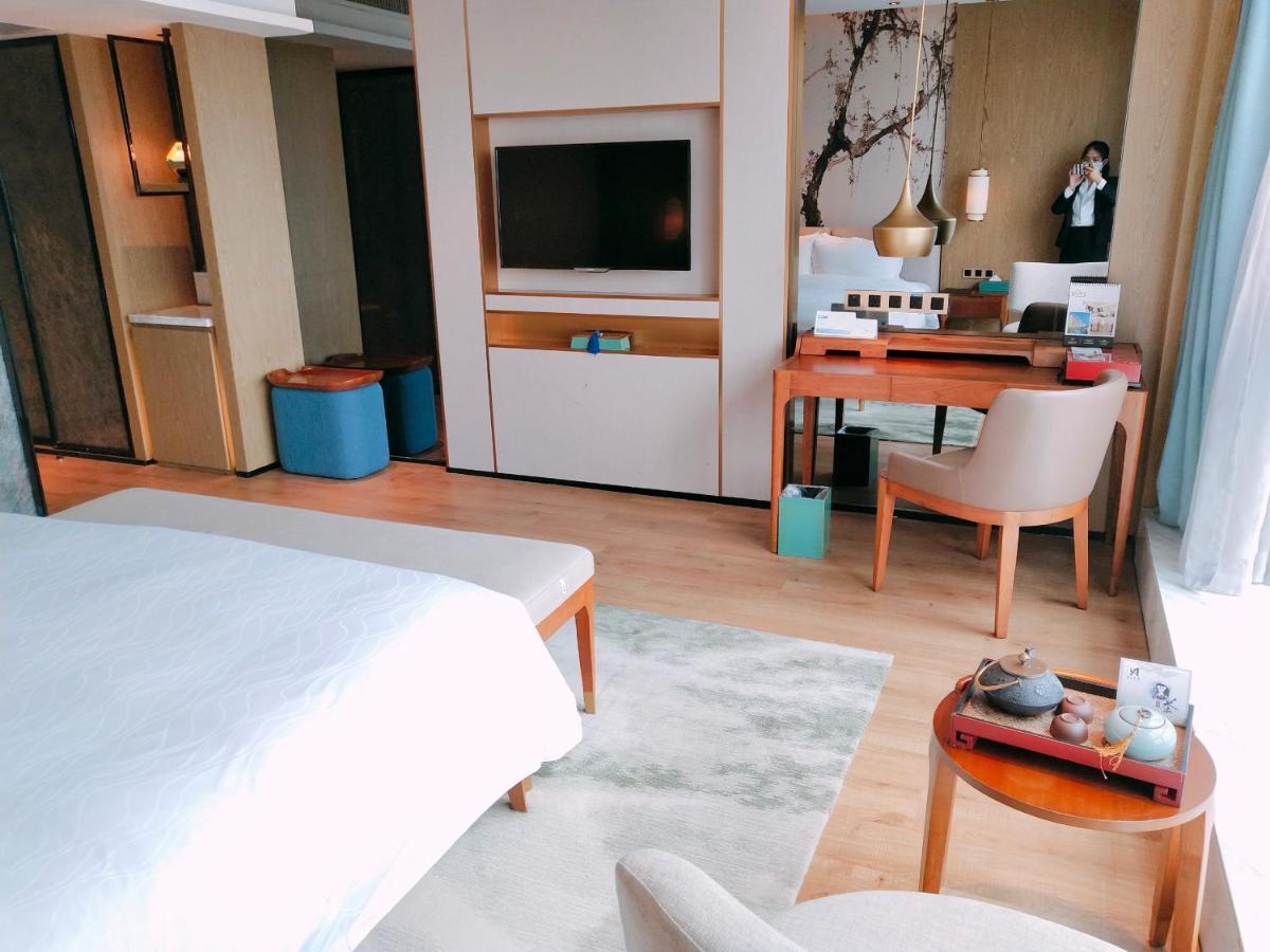 Howard Johnson Riverview Hotel Quảng Châu Ngoại thất bức ảnh