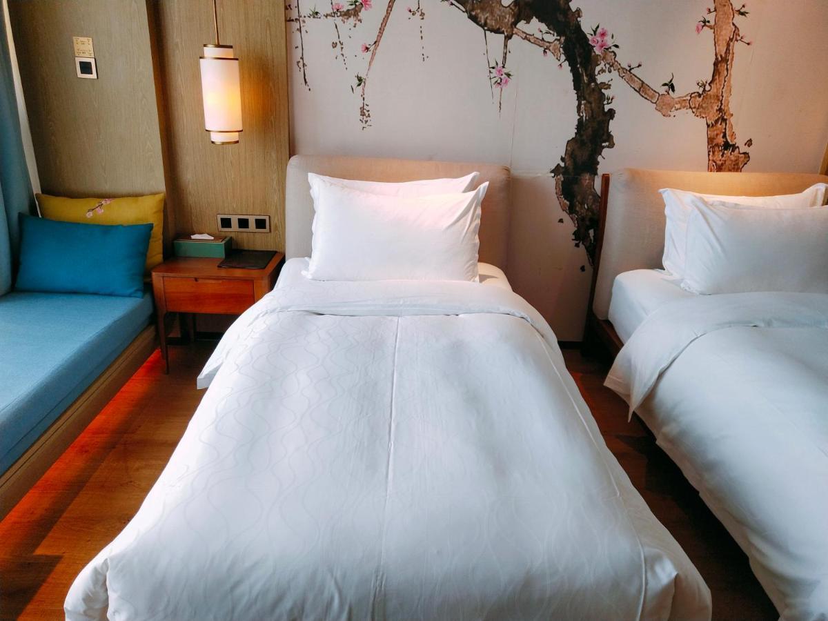 Howard Johnson Riverview Hotel Quảng Châu Ngoại thất bức ảnh