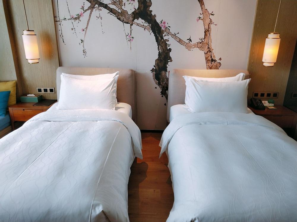 Howard Johnson Riverview Hotel Quảng Châu Ngoại thất bức ảnh