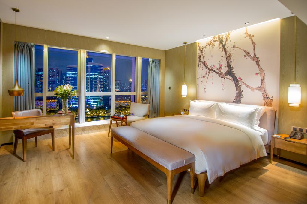 Howard Johnson Riverview Hotel Quảng Châu Ngoại thất bức ảnh